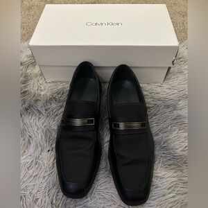 Calvin Klein Black Leather Slip-On Loafers with Metallic Detail. Men’s size 9.5